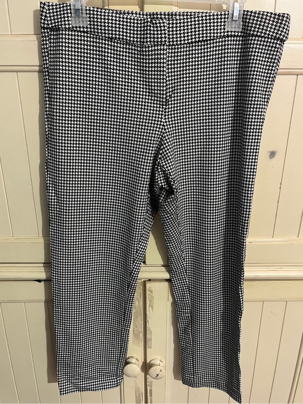 Houndstooth Ankle Pants